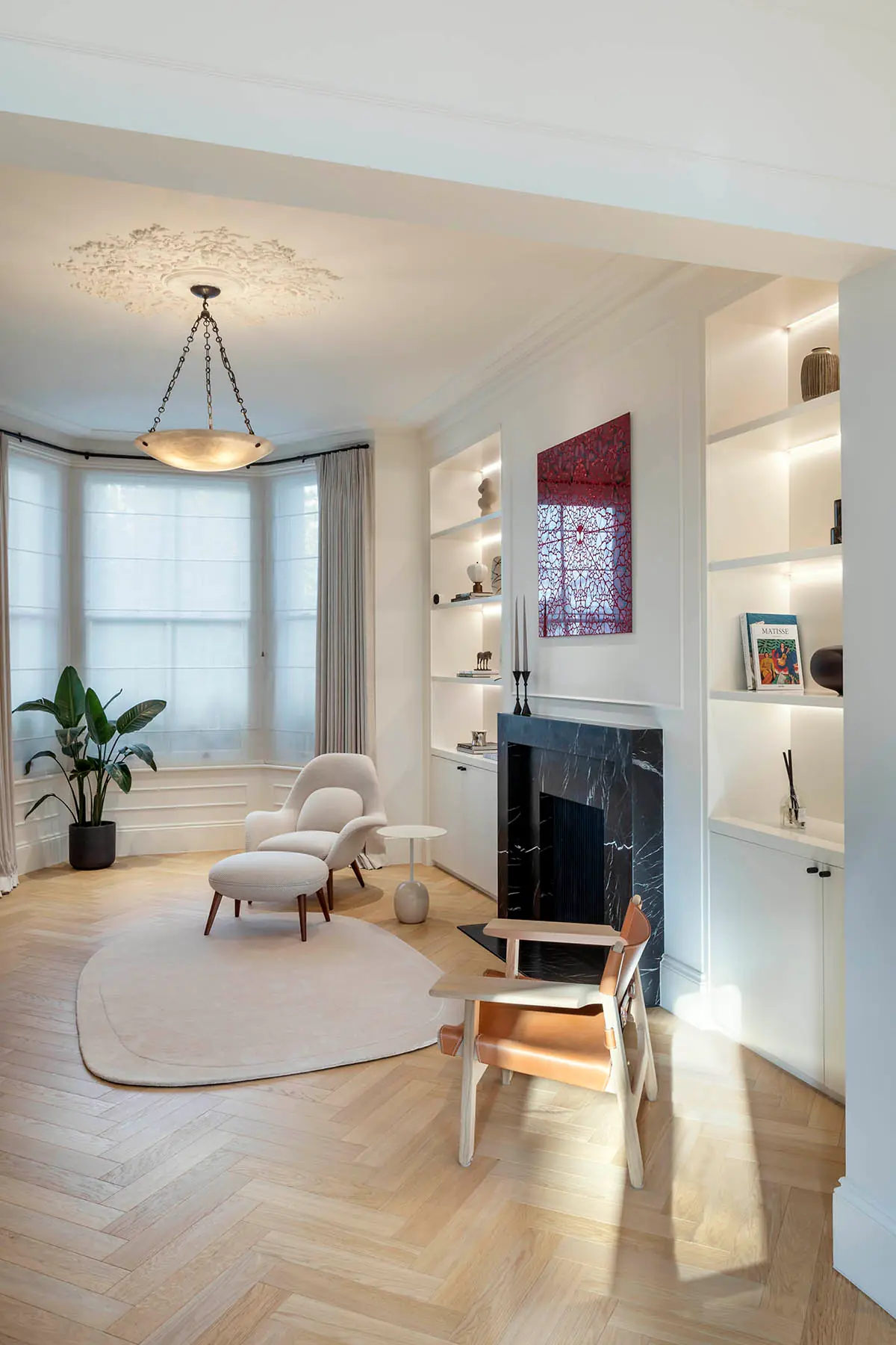 Drawing room bay window and ceiling rose
